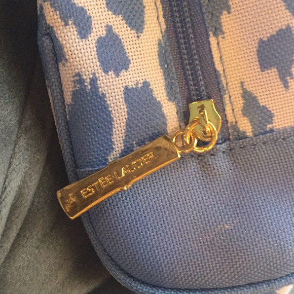 3 New Estee Lauder & Coca-Cola Cosmetic Bags - Picture 3 of 12